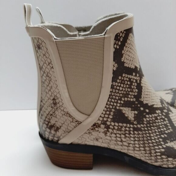 LUCKY BRAND Basel H2O Snakeskin Print Rain Boots Zip-Up Booties Tan Brown Sz 7 M - Picture 4 of 14